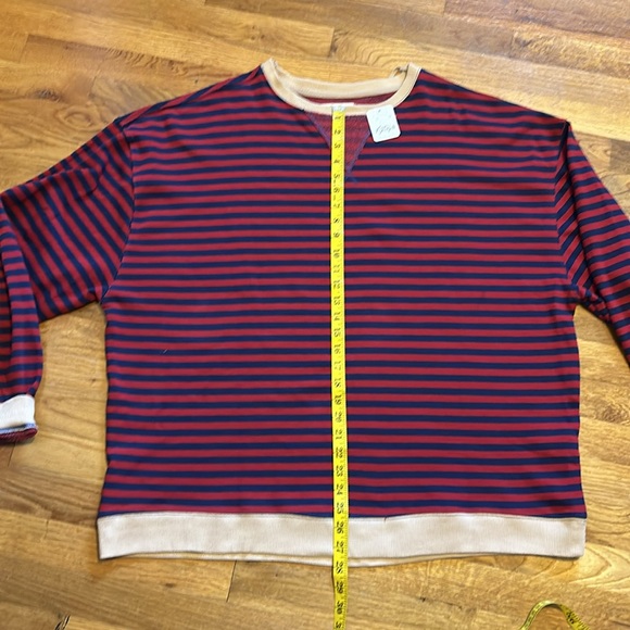 Free People EUC worn once! Classic Striped Oversized Crewneck Sweatshirt Size - Picture 4 of 9
